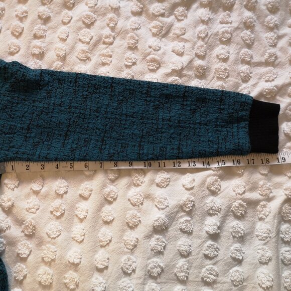 Le Chateau Women's lightweight sweater/shirt in Blue & Black Size XL - Picture 7 of 8